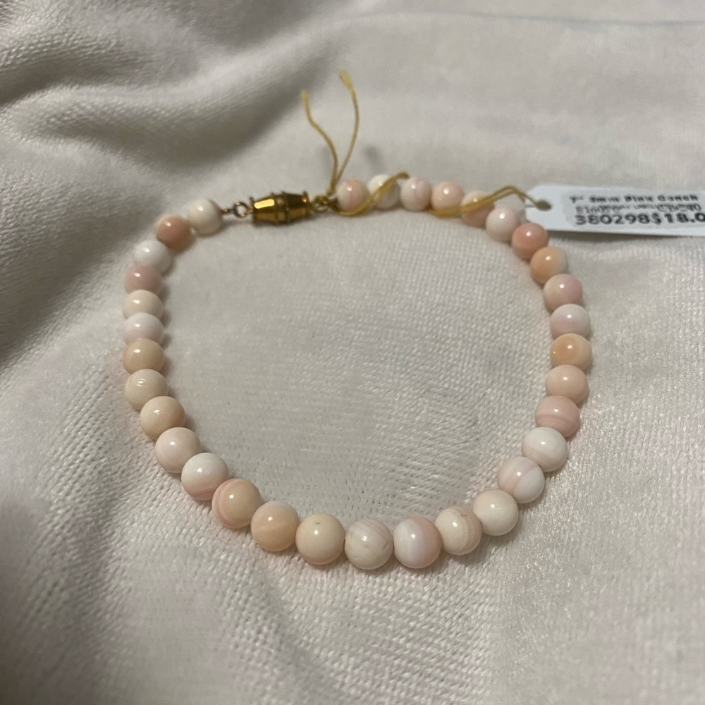 Nwt Pink Beaded Bracelet - Picture 3 of 7